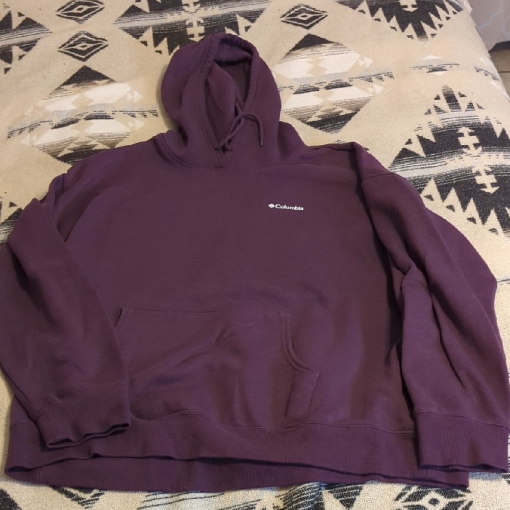 Columbia Women's Deep Purple Hoodie Sweater